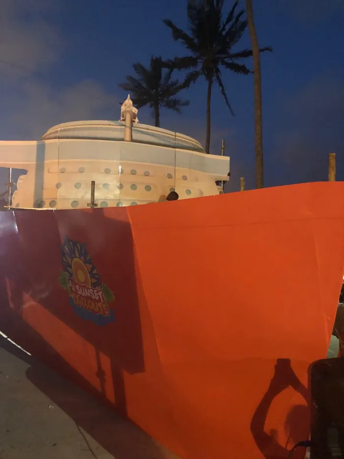 CDM Sunset Cruise event set, photo 1
